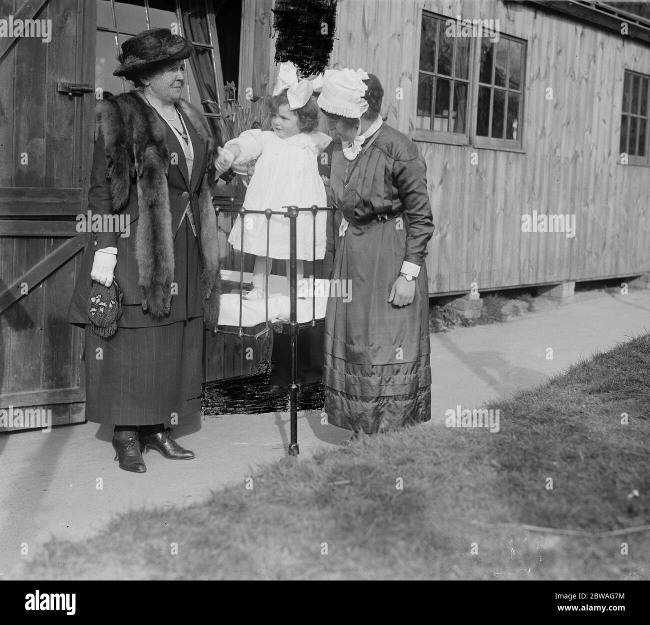 Mrs Lloyd George at Chailey . 13 March 1921 Stock Photo