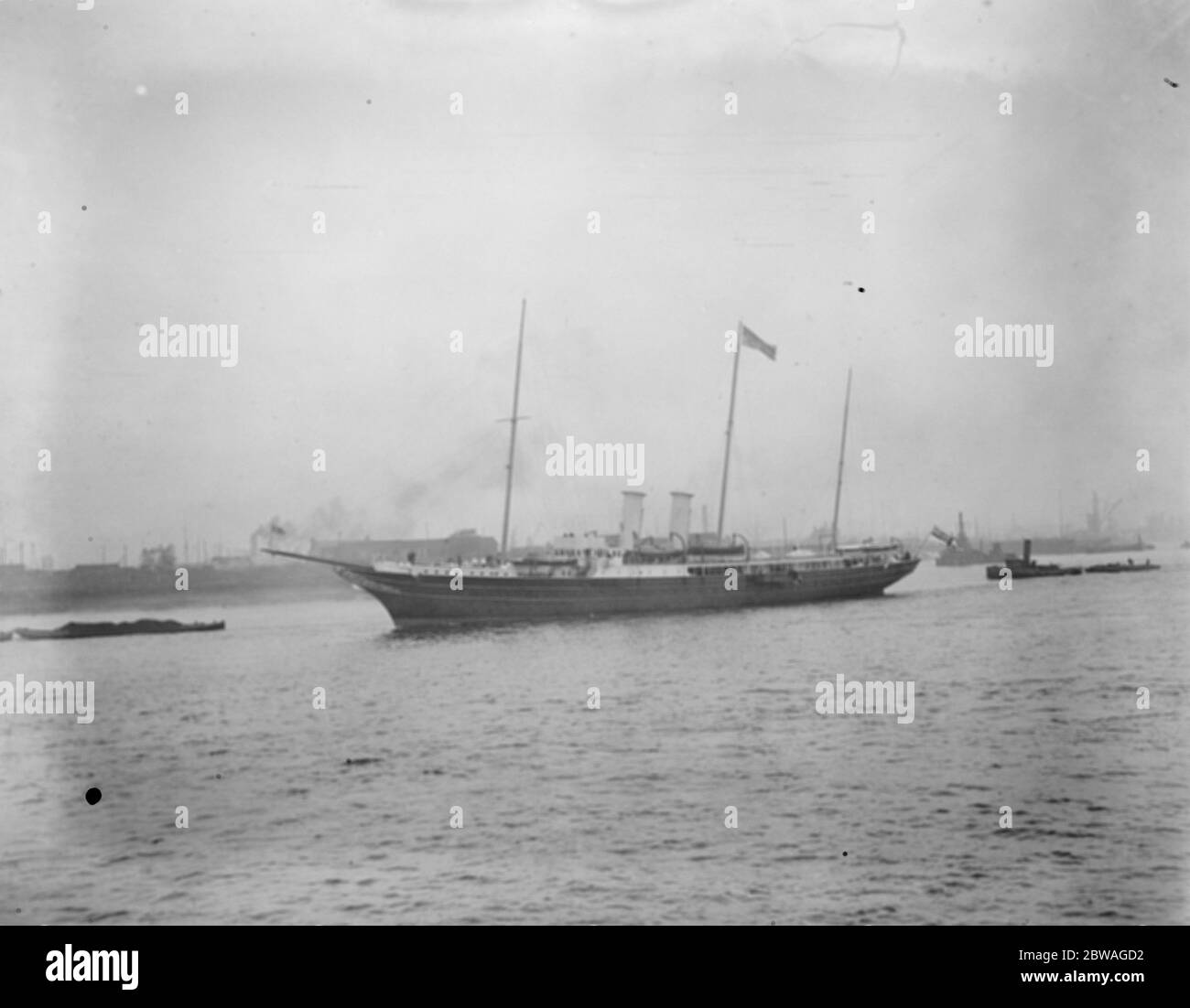 The Royal Yacht ' Alexandra ' at Woolwich , London . 11 October 1919 Stock Photo