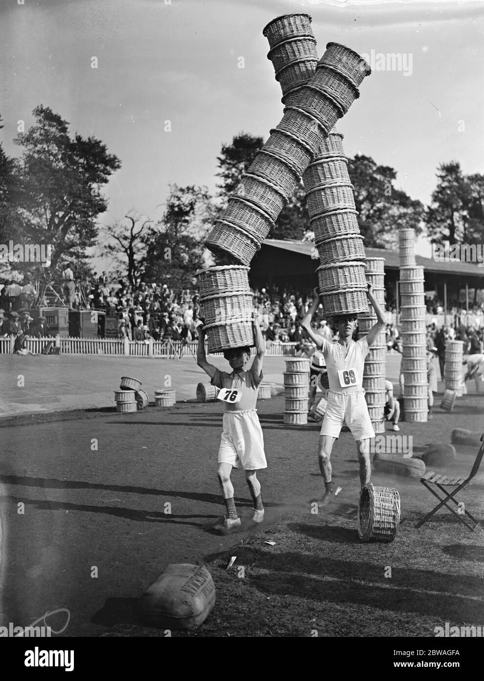 Incidents during the basket carrying contests during the Borough Market sports at Herne Hill . Stock Photo