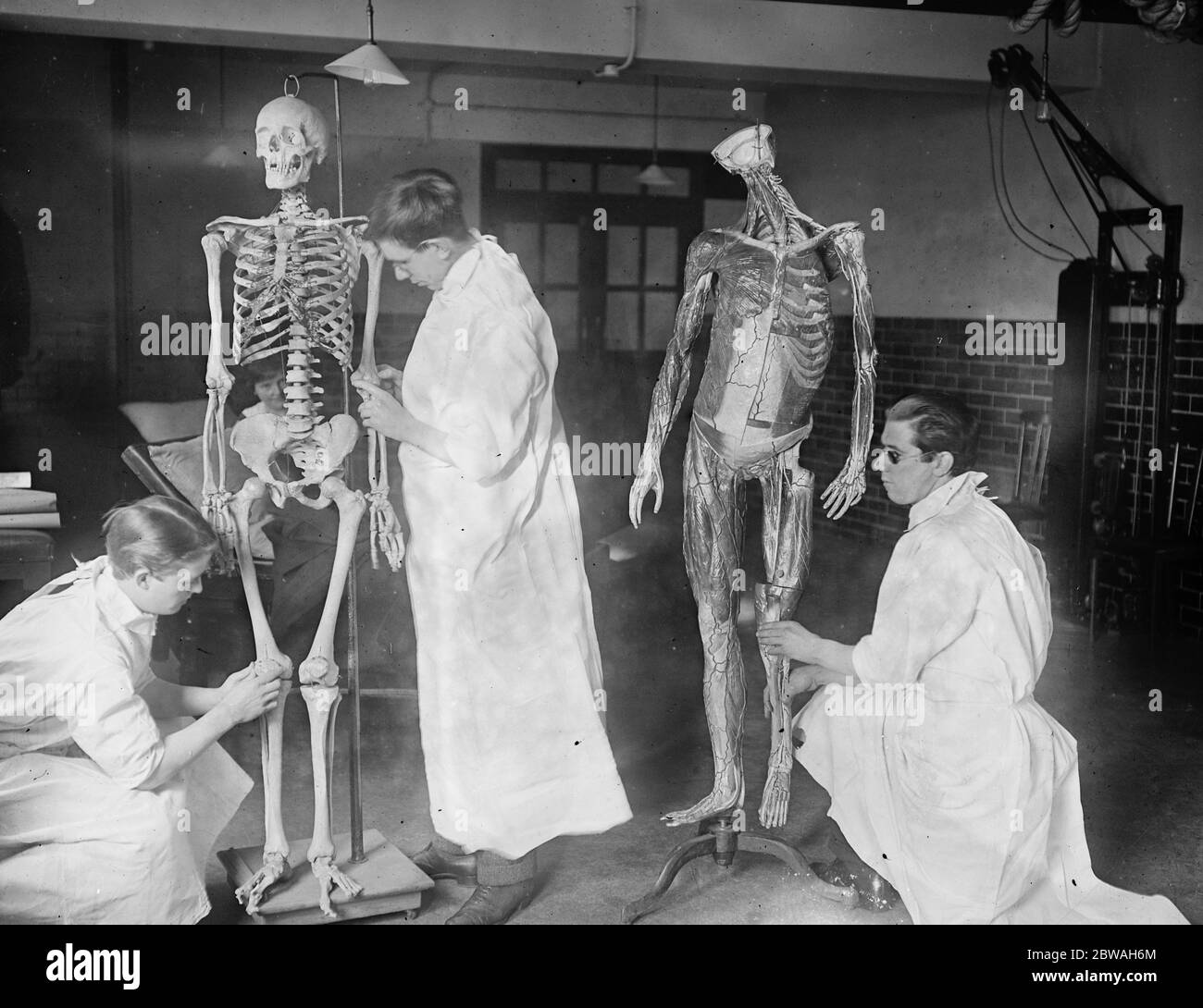 Blind soldiers being trained as masseurs at the National Institute for the Blind in Great Portland Street 5 January 1917 Stock Photo
