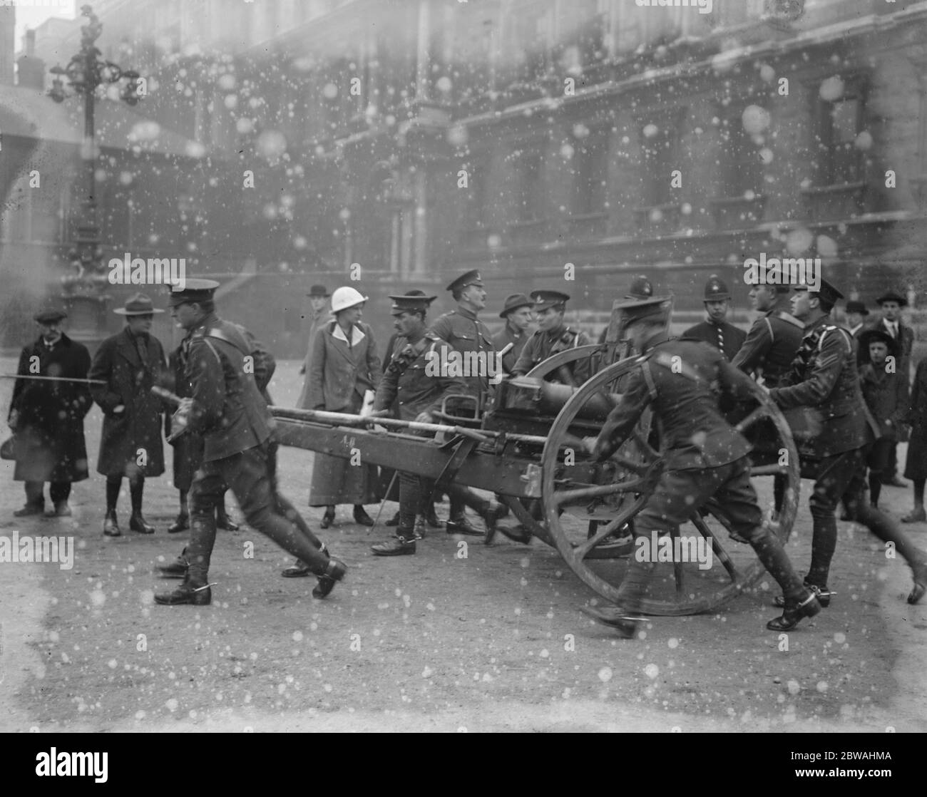 German 77mm field gun on hires stock photography and images Alamy