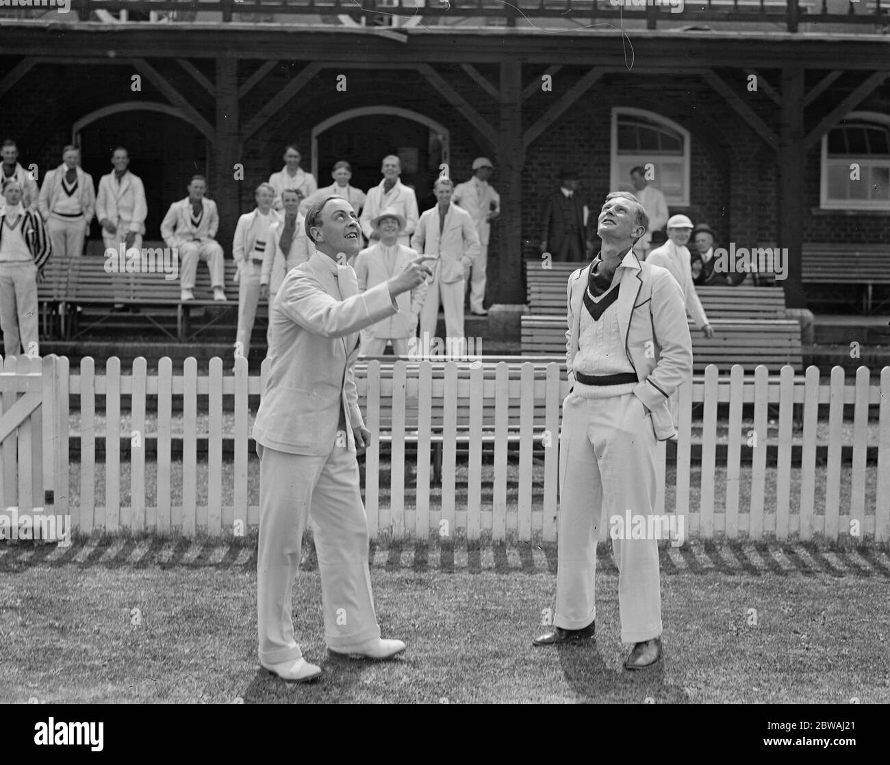 Eton versus Winchester The captains J C Atkinson Clarke , ( Eton , Left ) and R De W K Winlaw 30 June 1933 Stock Photo