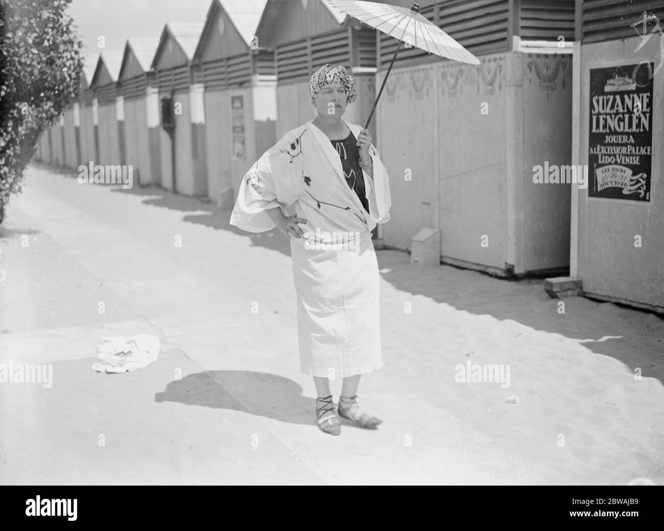 On the Lido Lady Waverthee 25 August 1926 Stock Photo