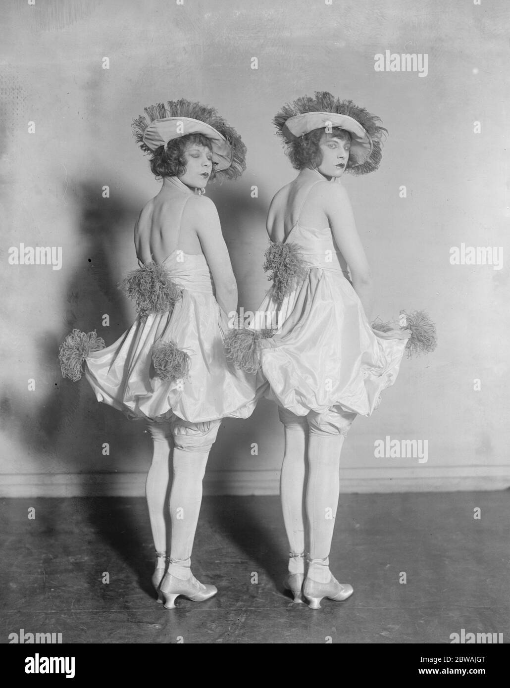The Victory Ball at the Albert Hall The Eclair twins 12 November 1919 Stock Photo