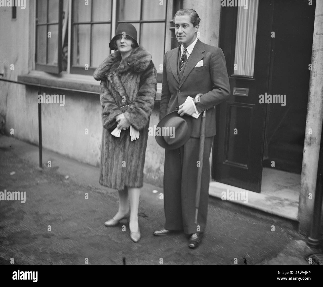 Miss Gladys Yule , daughter of Sir David and Lady Yule , photographed at home at Hamstead Park , Radlett . 6 November 1926 Stock Photo