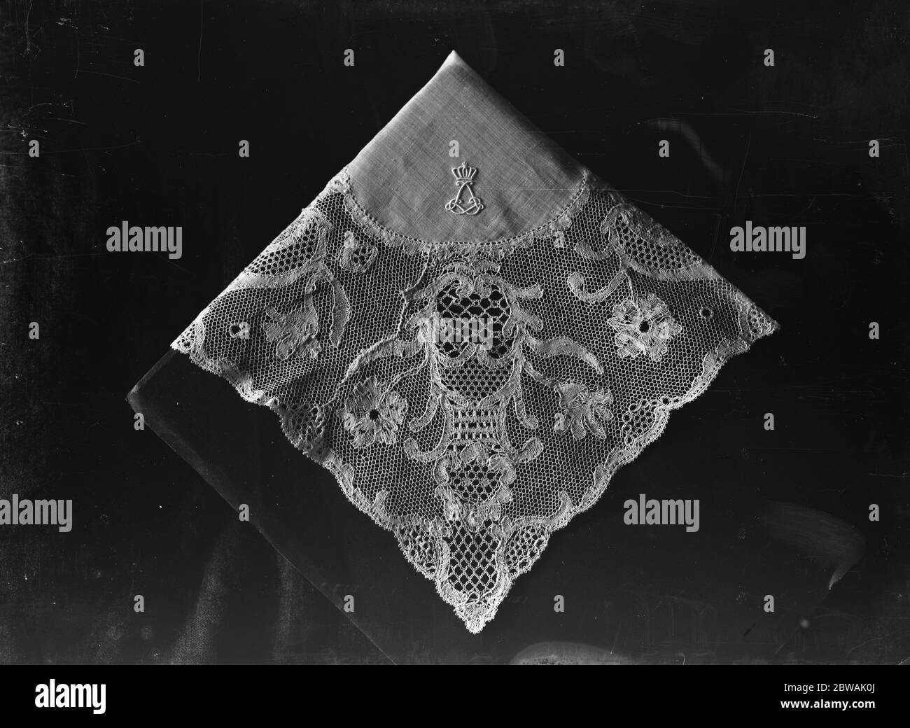 Lace handkerchief made by Bucks and Beds Lace Association 26 October 1923 Stock Photo