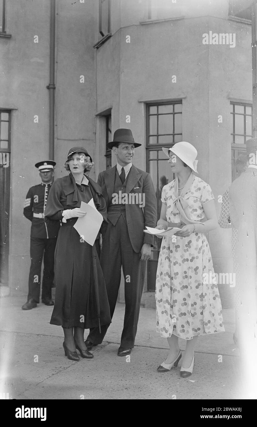 Household Brigade flying meeting at Heston Baroness De Forrest , Mr Whigham and Miss Rosalind 1933 Stock Photo