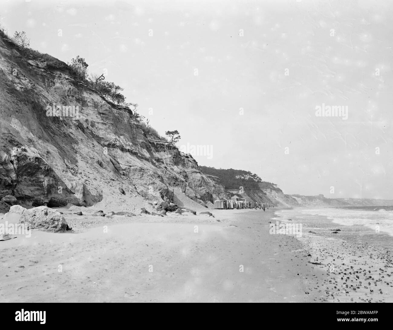 Canford cliffs beach Black and White Stock Photos & Images Alamy