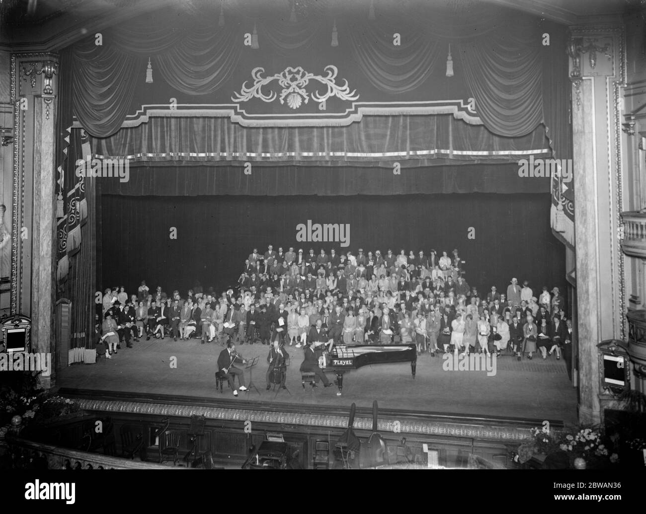 The stage of the London Palladium 19 June 1927 Stock Photo