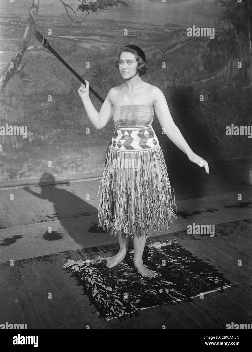 Princess Iwa in Native Dances at the Palladium 12 December 1919 Stock Photo