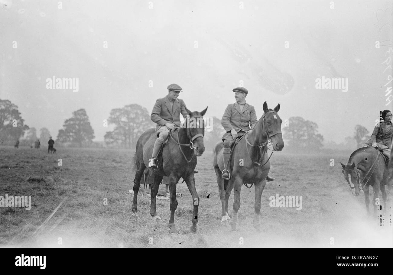 Southern of England coursing meeting at Mentmore Viscount Malden ( left ) and Mr Edmunds 1932 Stock Photo
