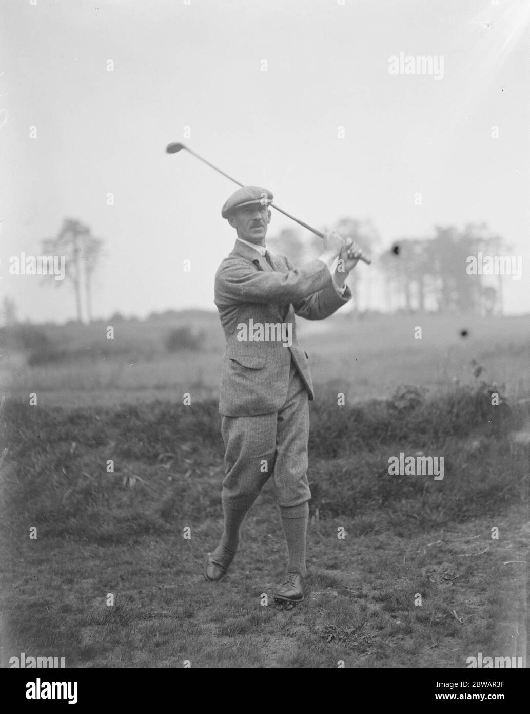 Golf match at the Addington golf course near Croydon Abe Mitchell 10 June 1920 Stock Photo