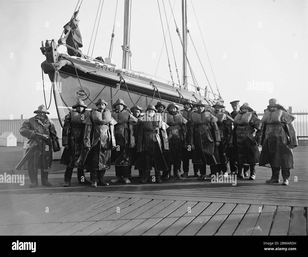 6 April 1920 Clacton on Sea Life Boat crew Stock Photo