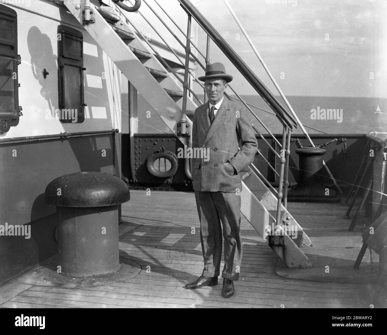 Sir Phillip Gibbs off for a holiday in Cairo , Egypt Stock Photo