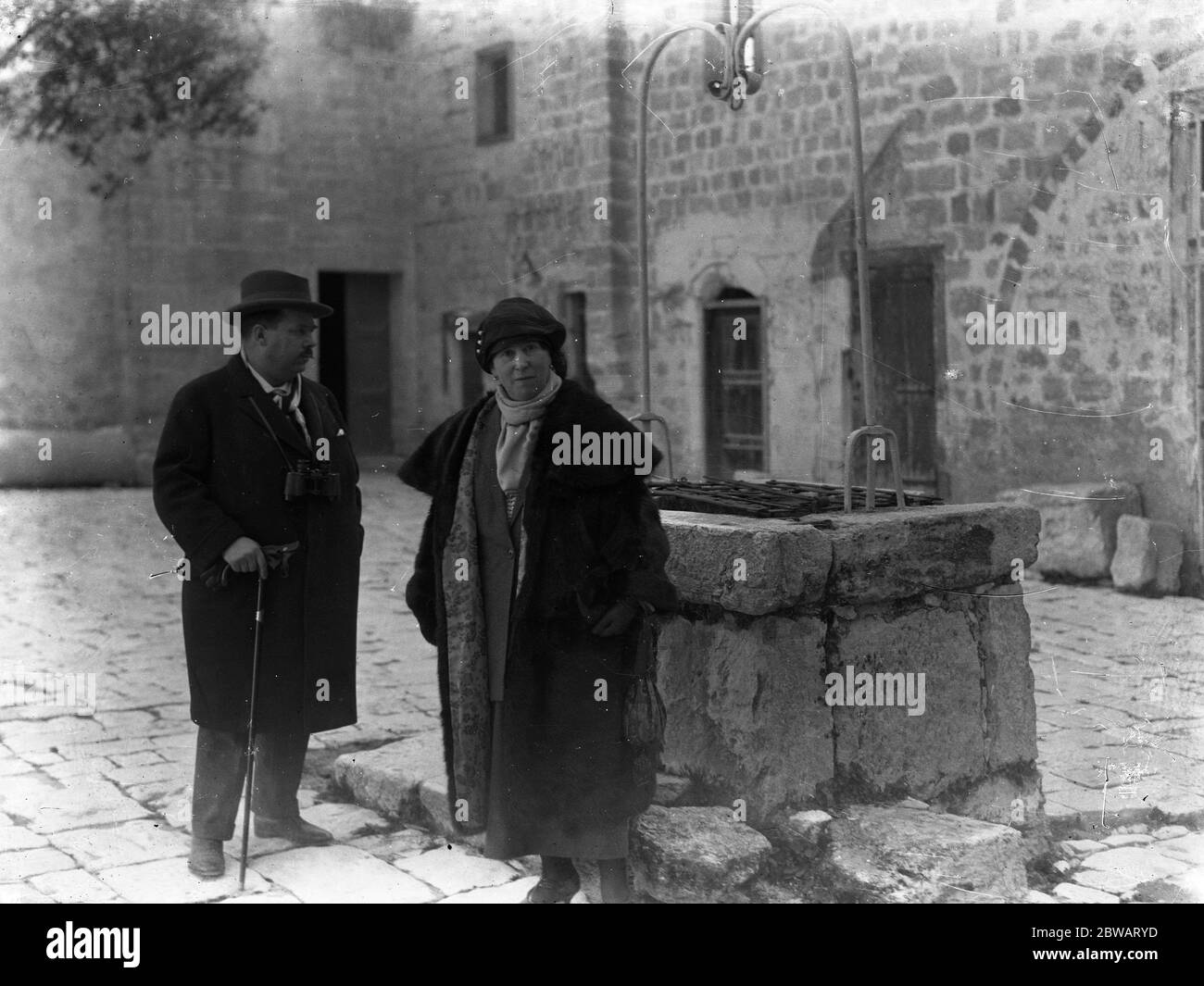 Mr and Mrs W L Warden at one of the churches at Nazareth 1 February 1925 Stock Photo