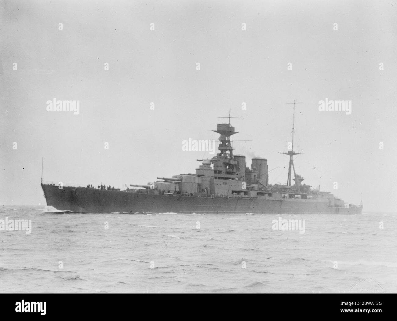 HMS Hood ( Under her own steam ) 21 January 1920 Stock Photo