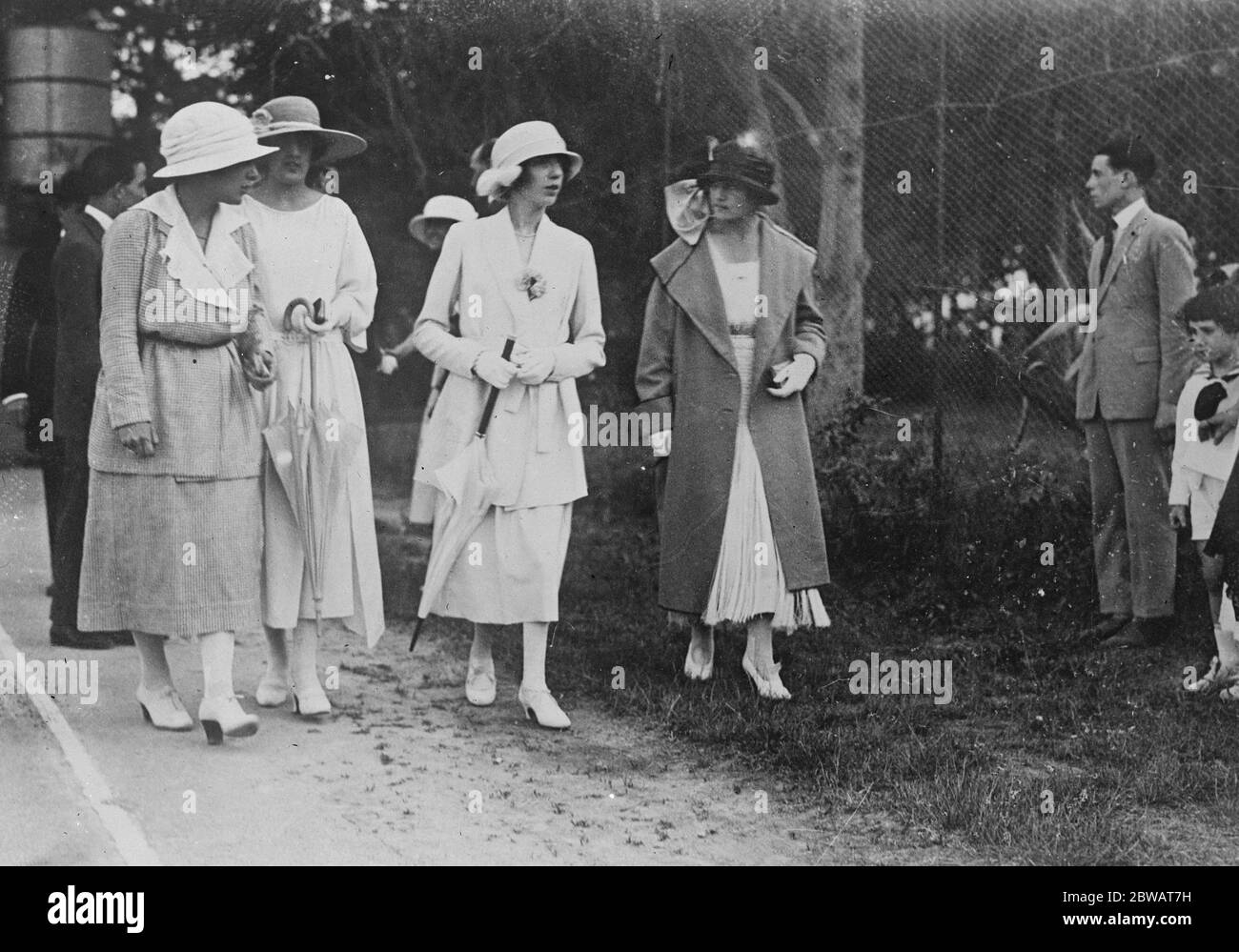 HRH Princess Mafalda of Savoy , the second of King Victor and Queen Helena visiting the Italian tennis Championship meeting at Parioli ( Rome ) 22 August 1922 Stock Photo