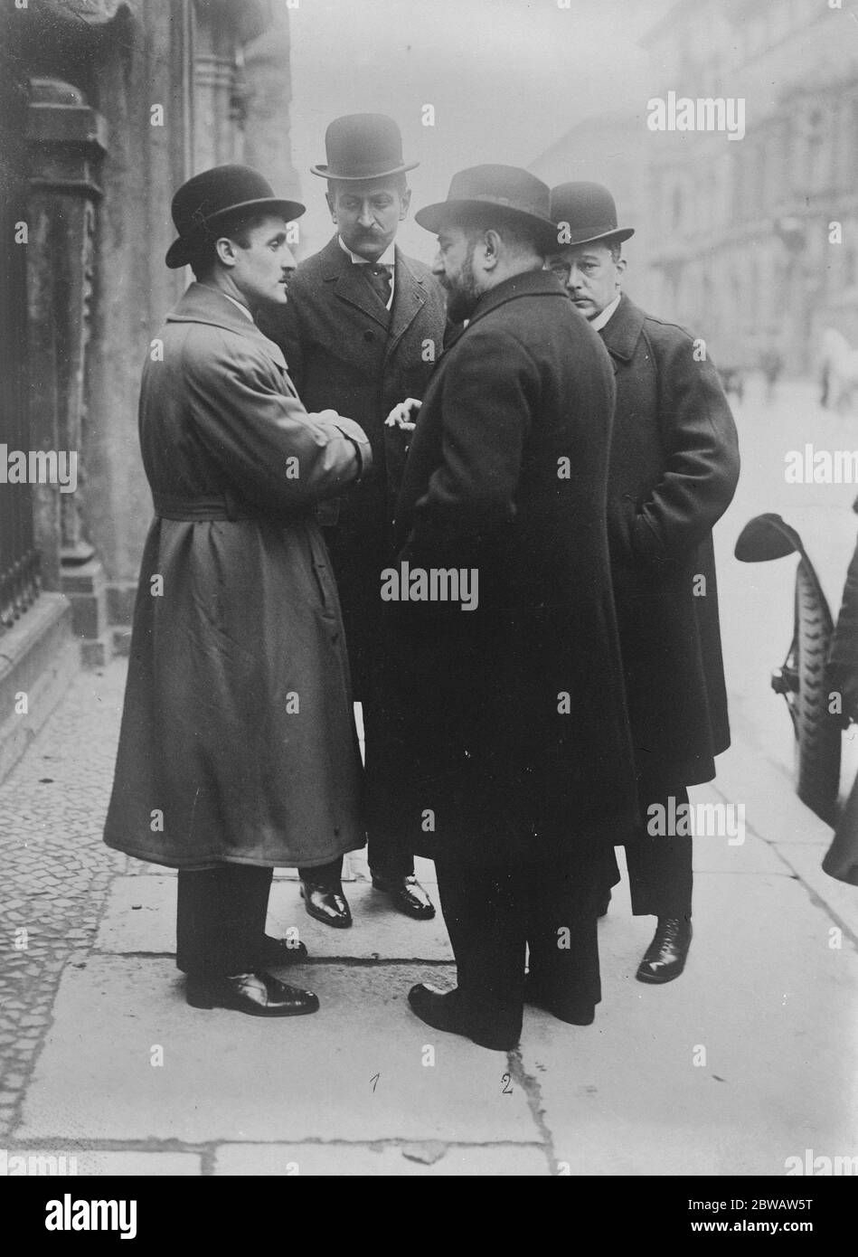 Hugo Stinnes discusses the restoration of devastated French areas . Hugo Stinnes ( 12 February 1870 - 10 April 1924 ) was a German industrialist and politician The French Senator , Marquis de Lubersac ( second from left ) and Herr Hugo Stinnes ( foreground ) at their first meeting after the Marquis 's arrival in Berlin to discuss the carrying out of the agreement regarding the restoration of devastated areas in France . 21 October 1922 Stock Photo