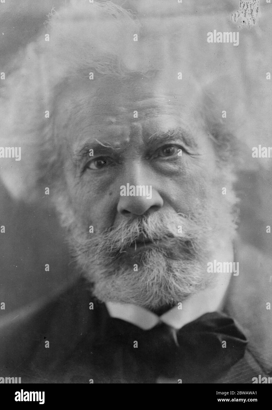 World famed astronomer ill . M Camille Flammarion , the world famous astronomer , who is suffering from influenza . On the occasion of his 80th birthday he received the homage of the world . 30 October 1922 Nicolas Camille Flammarion ( 26 February 1842 - 3 June 1925 ) was a French astronomer and author Stock Photo