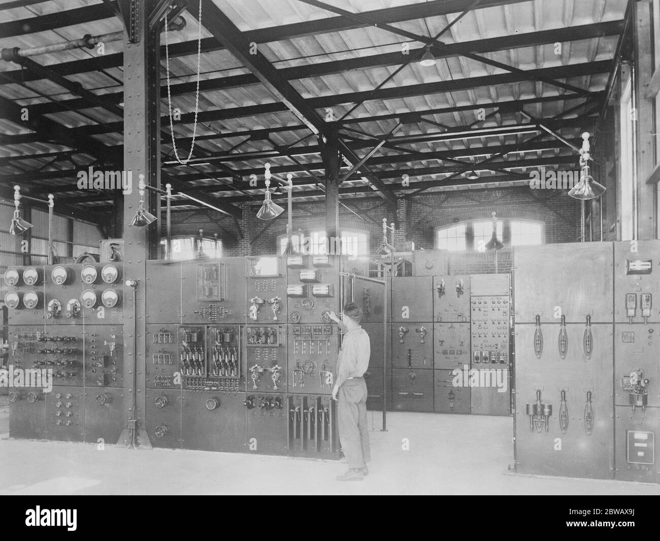 Worlds greatest wireless station opened at Rocky Point . Near Port Jefferson New York Main switchboards 22 November 1921 Stock Photo