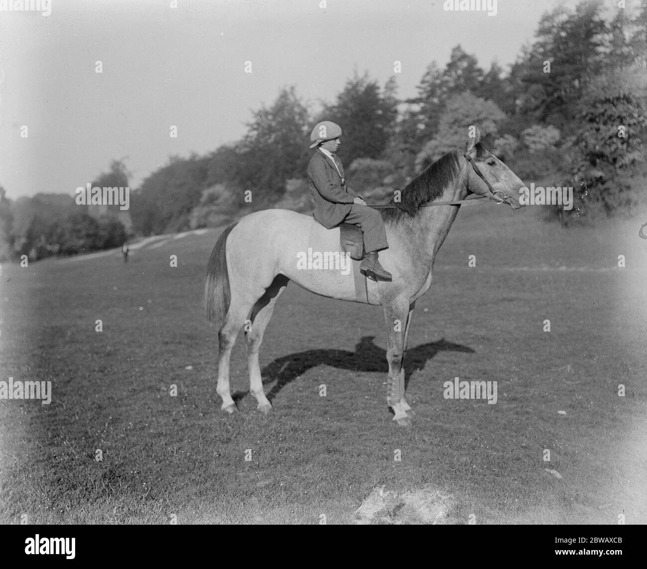 Derby week at Epsom .  Vic 's Choice  . 29 May 1922 Stock Photo