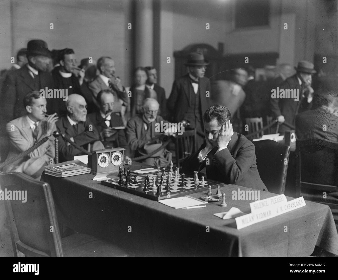 Chess Problems . Striking studies in expression Capablanca thinking it out 16 August 1922 José Raúl Capablanca y Graupera Stock Photo