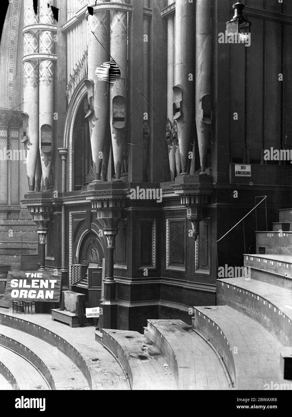 The great organ at Alexandra Palace . An appeal for funds is being made for its restoration . 20 November 1926 Stock Photo