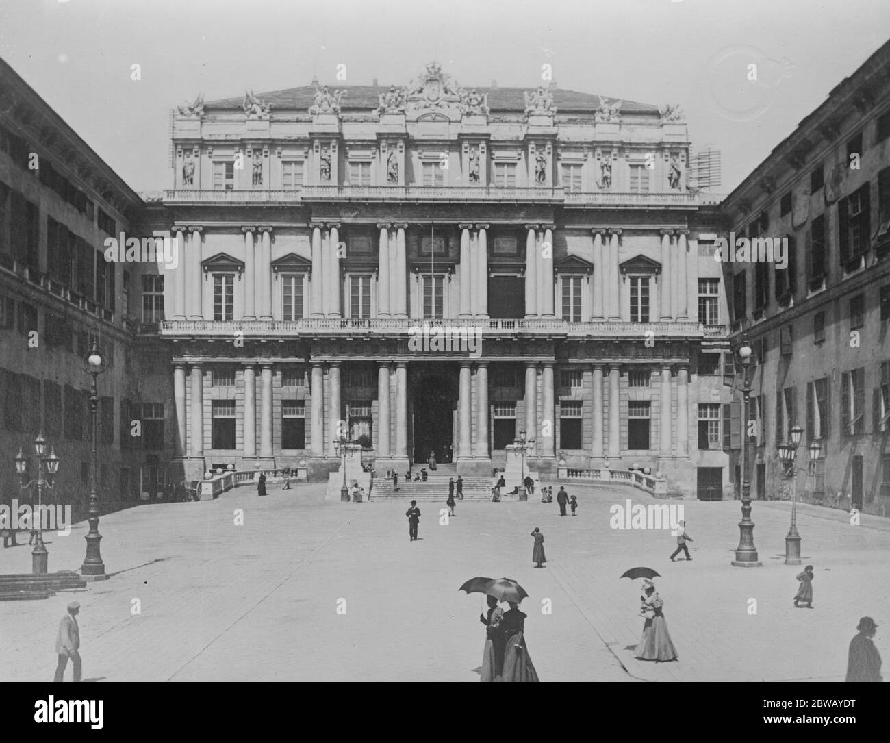 Genoa The Palazzo Ducale ( Simone Cantone ) , Italy 22 March 1922 Stock Photo