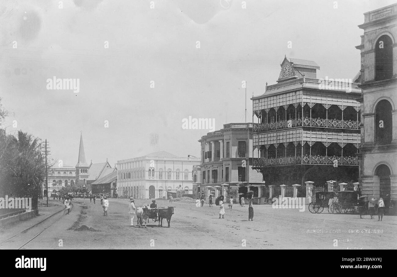 The Strand Rangoon looking west and showing the post office 31 December 1921 Stock Photo