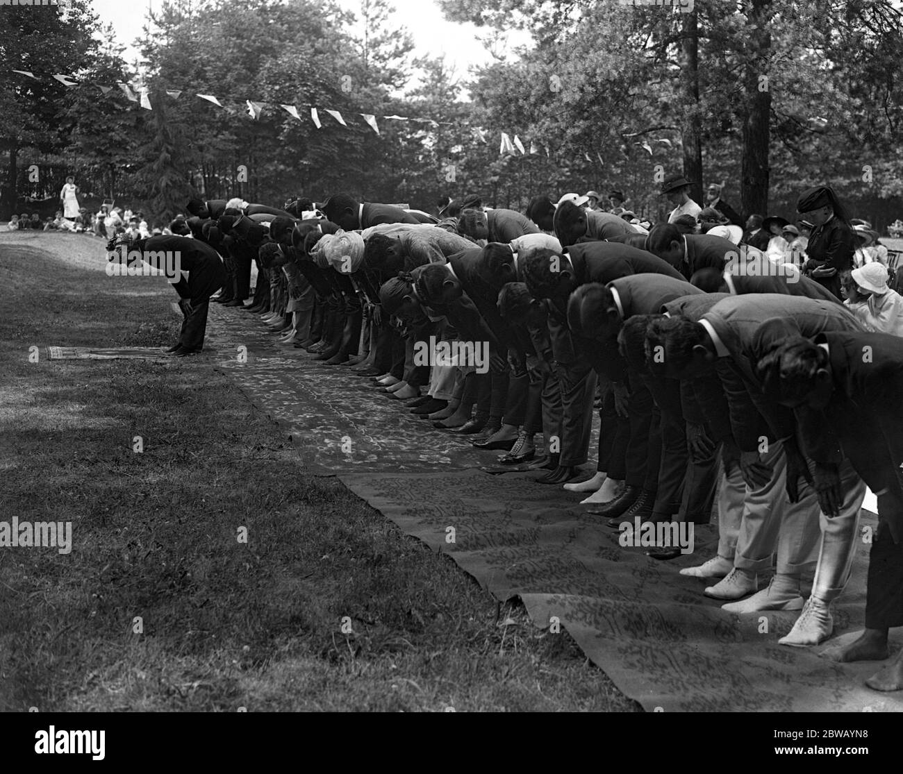 Worshippers at the Mosque in Woking , Surrey , during the Mohammedan festival of Eid , marking the end of the fast of Ramadhan . 1916 The Shah Jahan Mosque was the first purpose built mosque in Europe outside of Muslim Spain Stock Photo