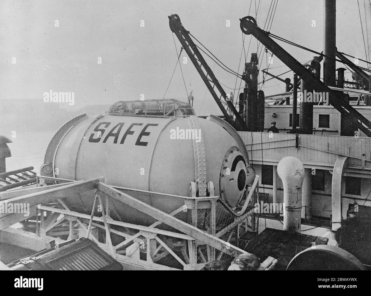 Floating safe for mails on Dutch Ship 1919 Stock Photo