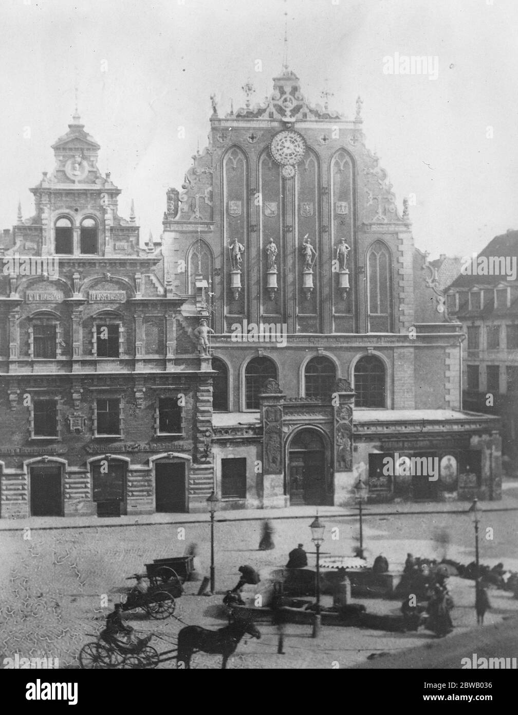 Town Hall and Famous House of the Blackheads 25 September 1920 Stock Photo