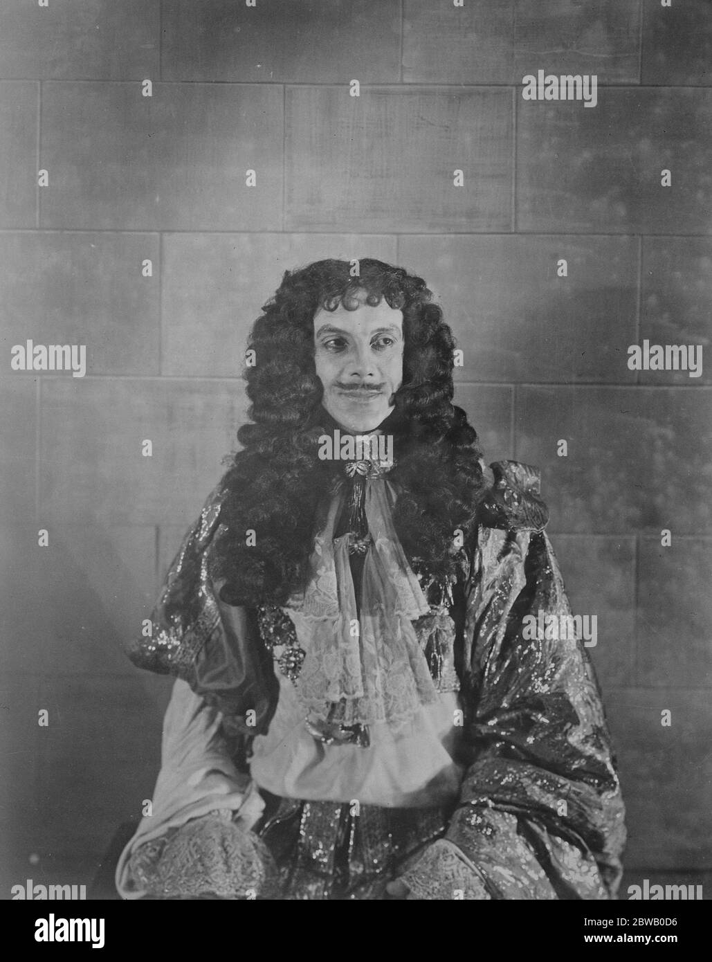 Mr William Luff as Charles II in the new film the Glorious Adventure 30 December 1921 Stock Photo
