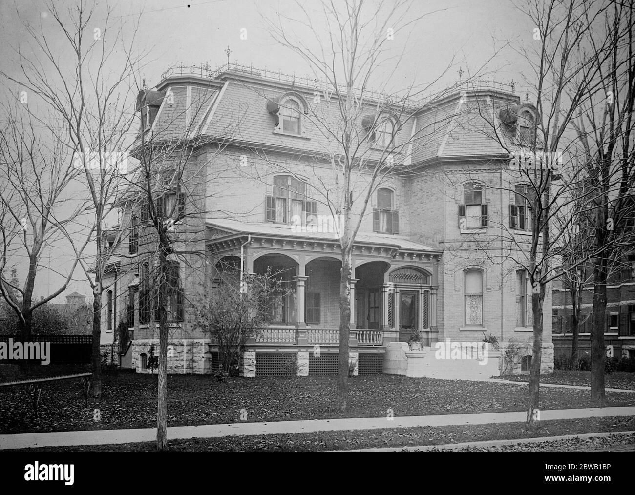 Wilfrid laurier hires stock photography and images Alamy