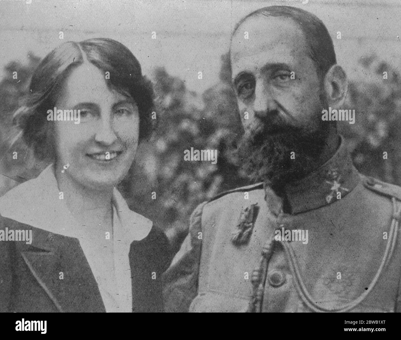 Long Suffering General Home Again and Happy After Captivity In the Hands Of the Moors General Navarro of the Spanish Army photographed recently in Madrid after the great suffering during his lengthy captivity in the hands of the Moors . The picture shows him with his daughter 22 February 1923 after the Battle of Annual in Spanish Morroco , Rif War Stock Photo