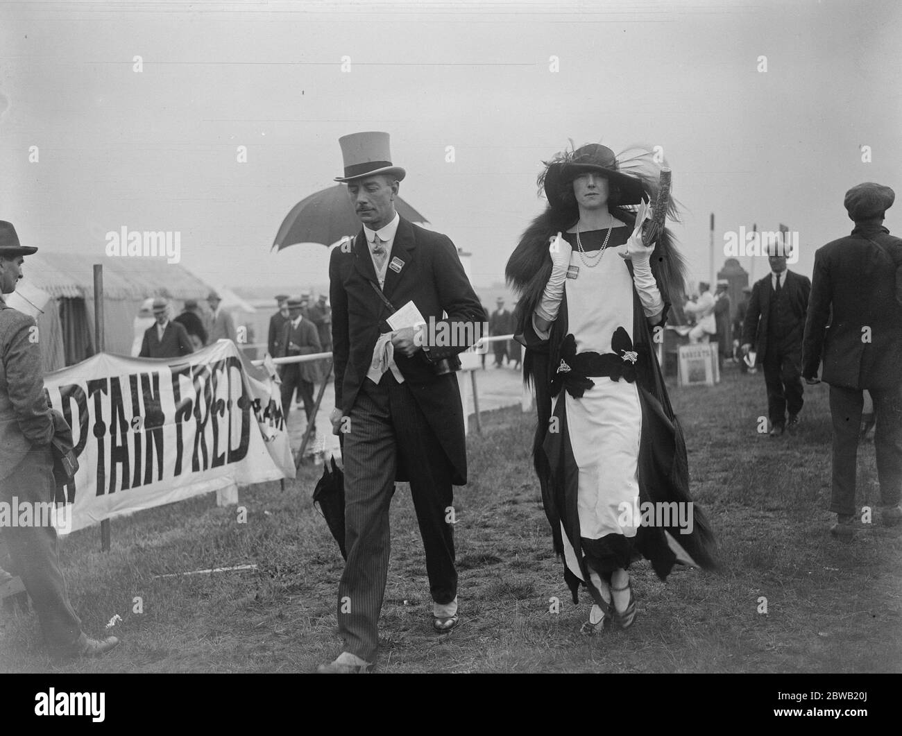 Ascot berkshire Black and White Stock Photos & Images Alamy