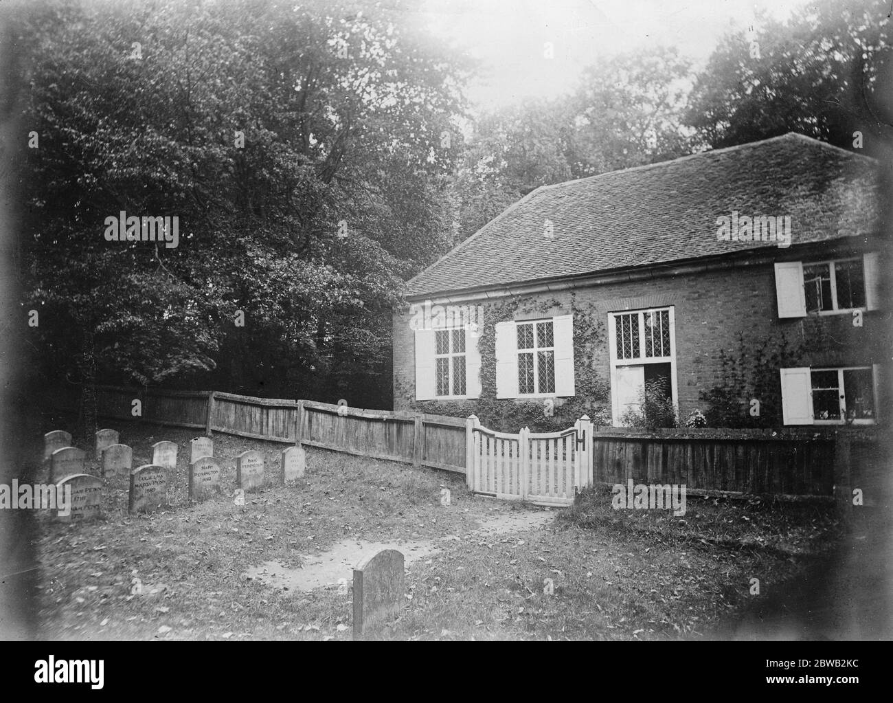 Jordan 's meeting house , adjoining which is to be the new quakers model village , Buckinghamshire 1918 Stock Photo