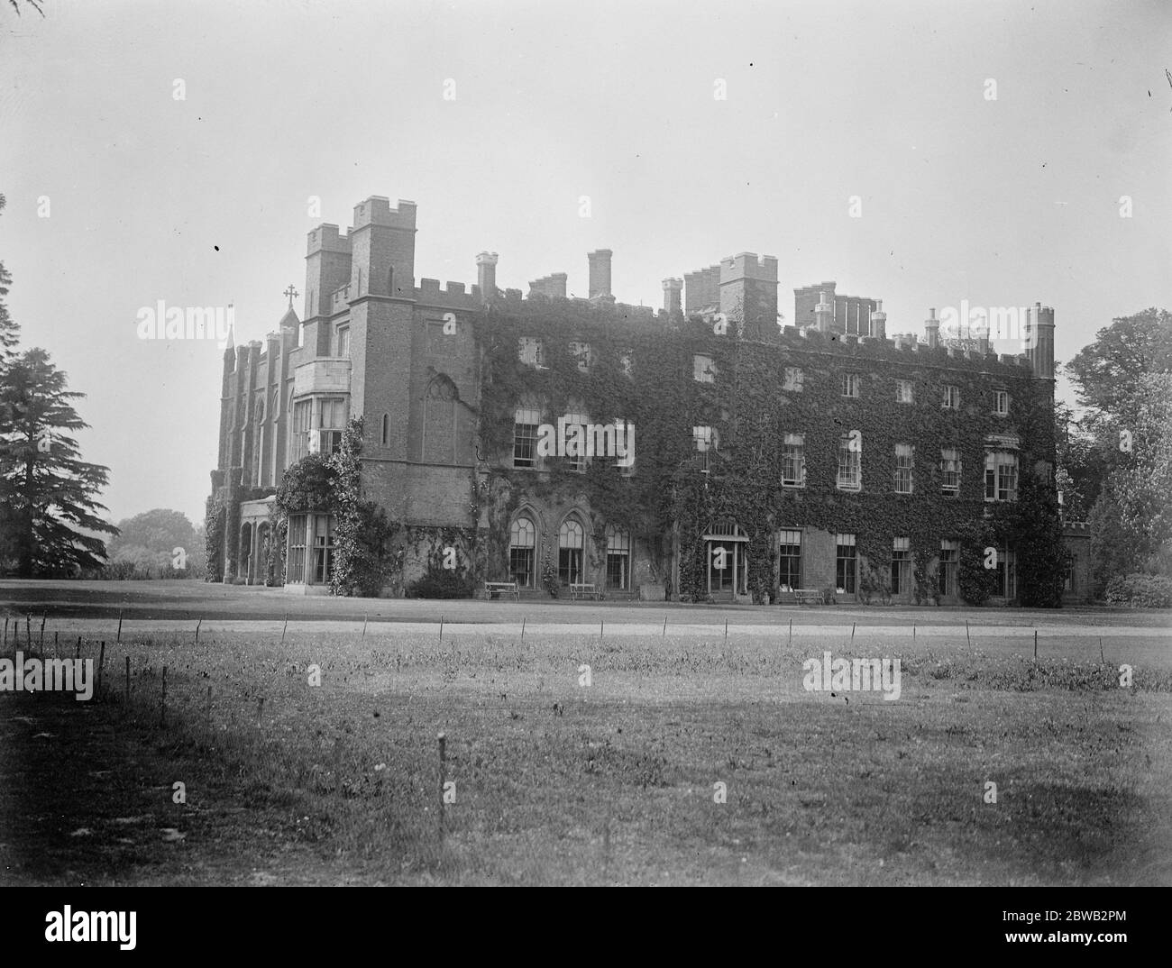 Cassiobury Hall , Watford , Hertfordshire Seat of the Earle of Essex , For sale May 1922 Stock Photo