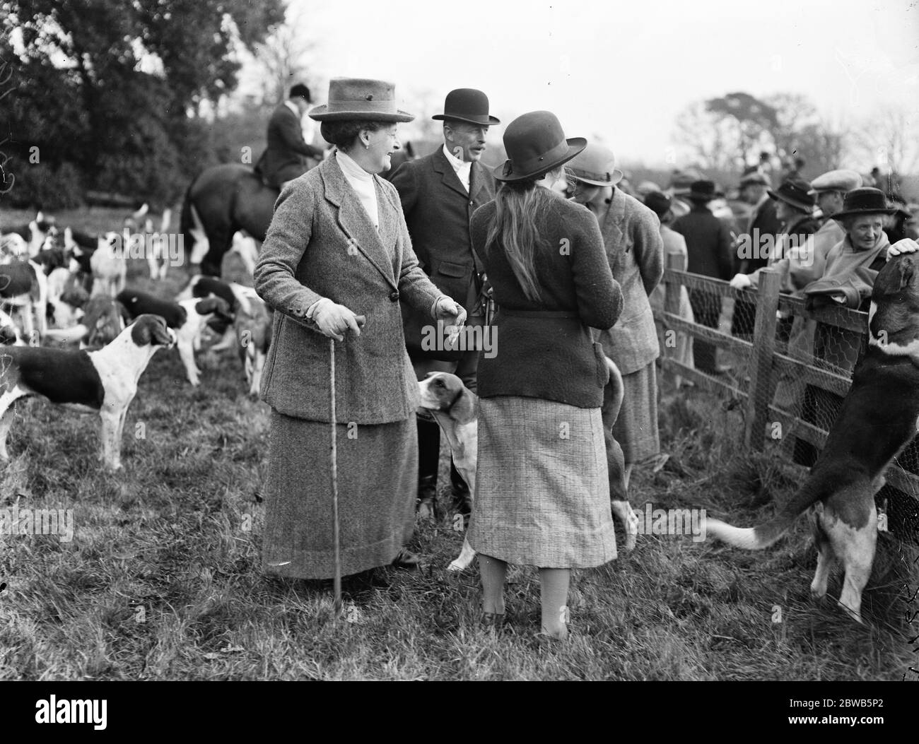 Meet of the New Forest staghounds . Lady Normanton at the meet . 20 November 1922 Stock Photo