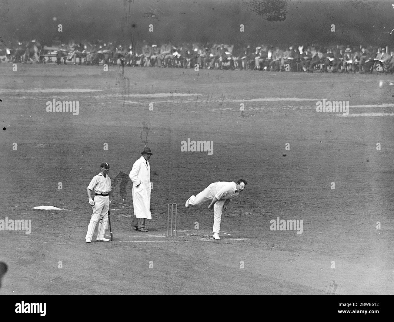Surrey versus Lancashire at The Oval cricket ground . R Tyldesley ( Lancs ) bowling . 26 July 1922 Stock Photo