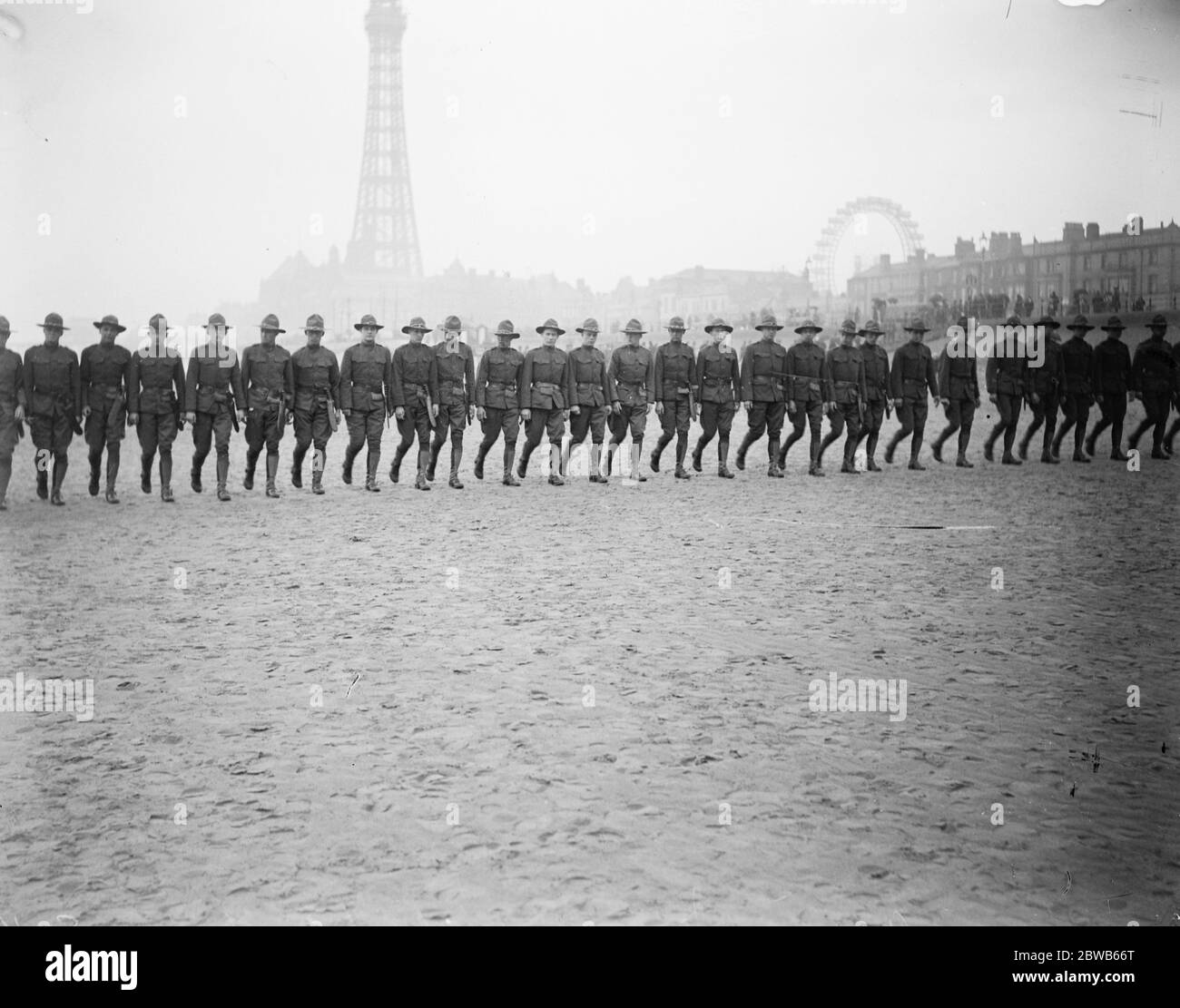 First American troops in England train at Blackpool . 1 June 1917 Stock Photo