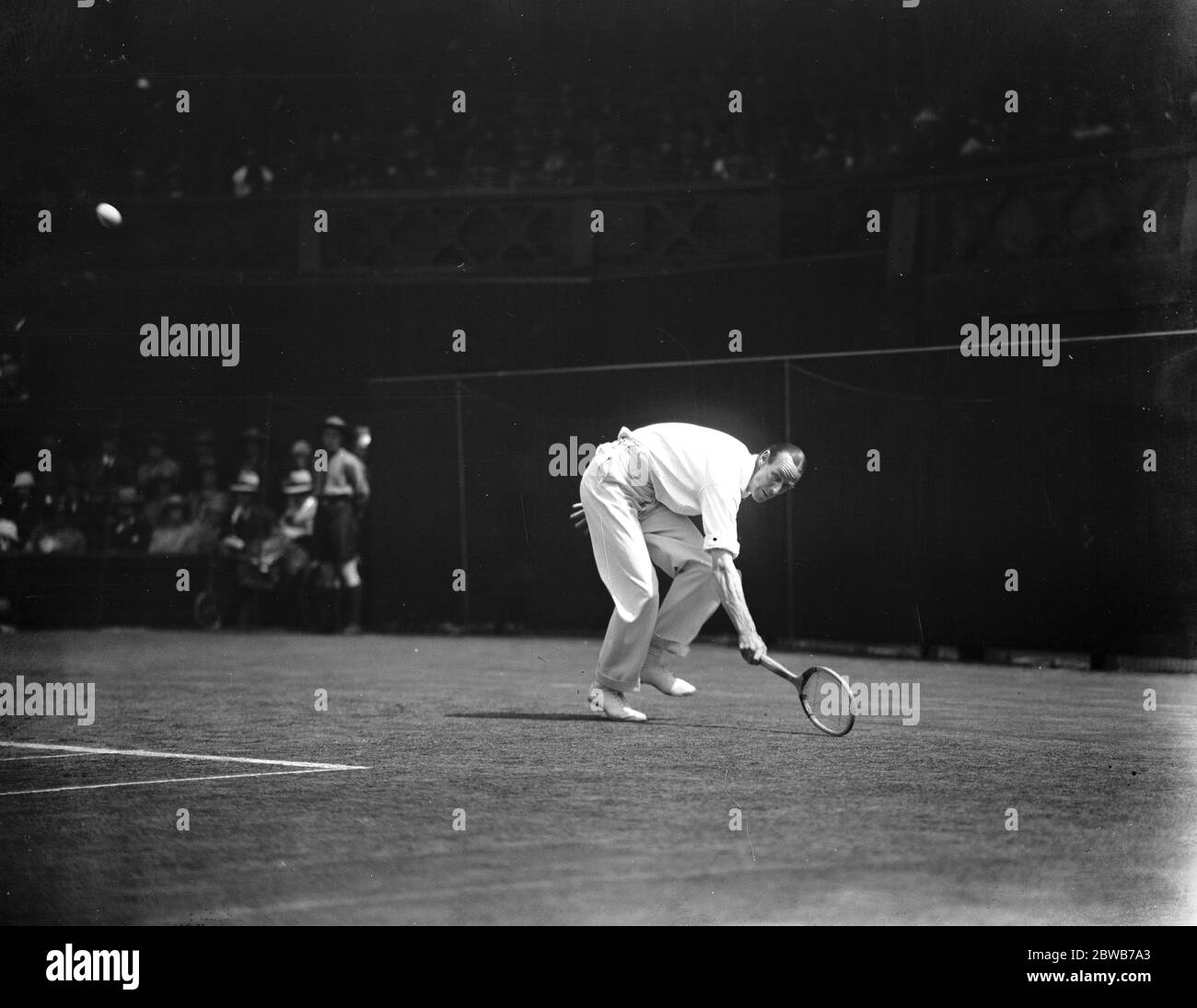 Lawn tennis championships at Wimbledon . Anderson in play . 25 June 1925 Stock Photo