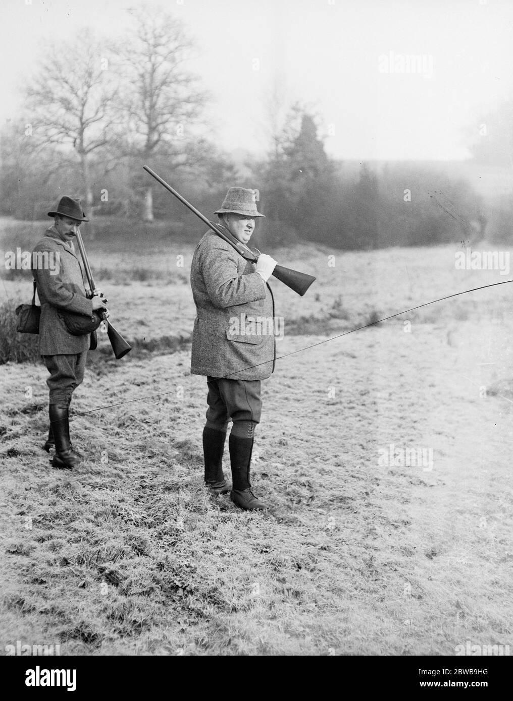 Lord Denman ' s shooting party at Balcombe place , Sussex . The Earl of Donoughmore . 27 November 1922 Stock Photo