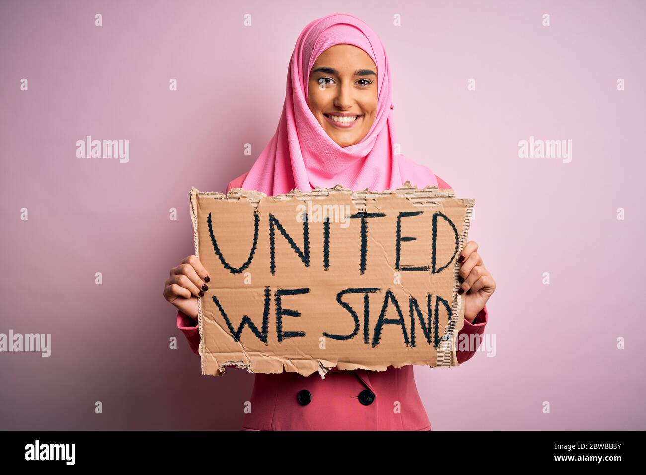 Happy hijab woman positive attitude hi-res stock photography and images ...