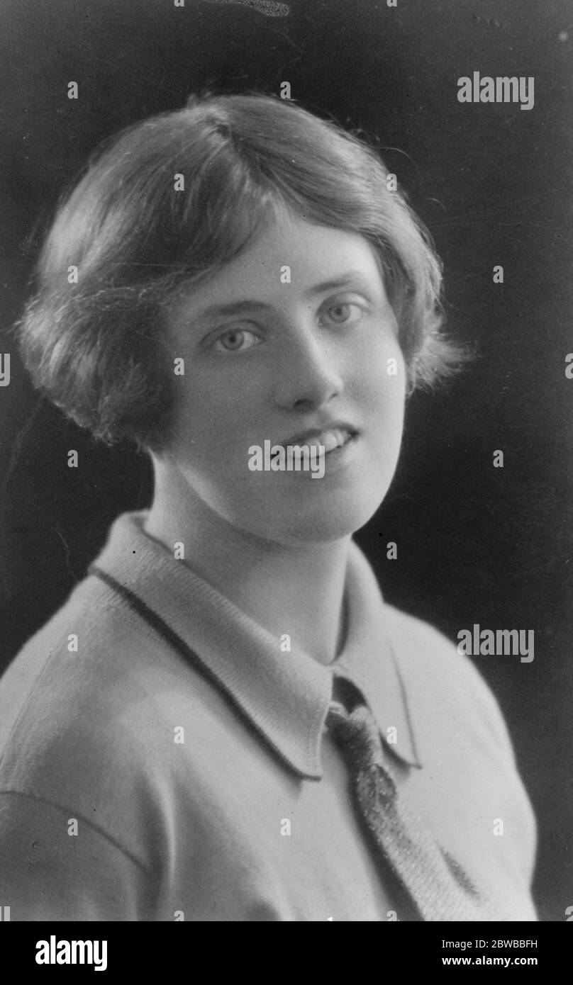 Miss Barbara Martin Hurst , who drew the Derby winner in the Author 's Club Sweepstake . 1 June 1927 Stock Photo