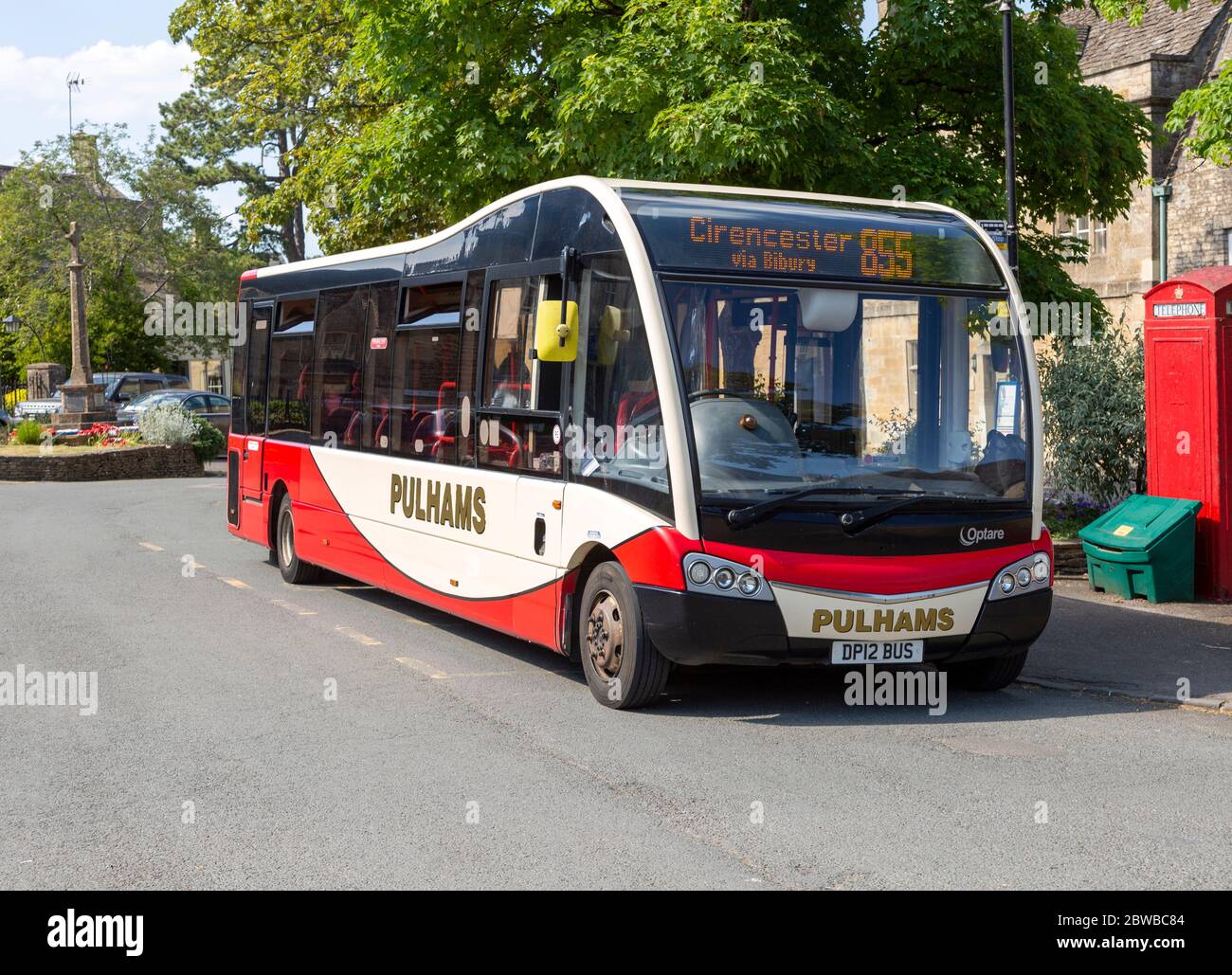 Pulhams bus service to Cirencester in Northleach, Gloucestershire, Cotswolds, England, UK Stock Photo