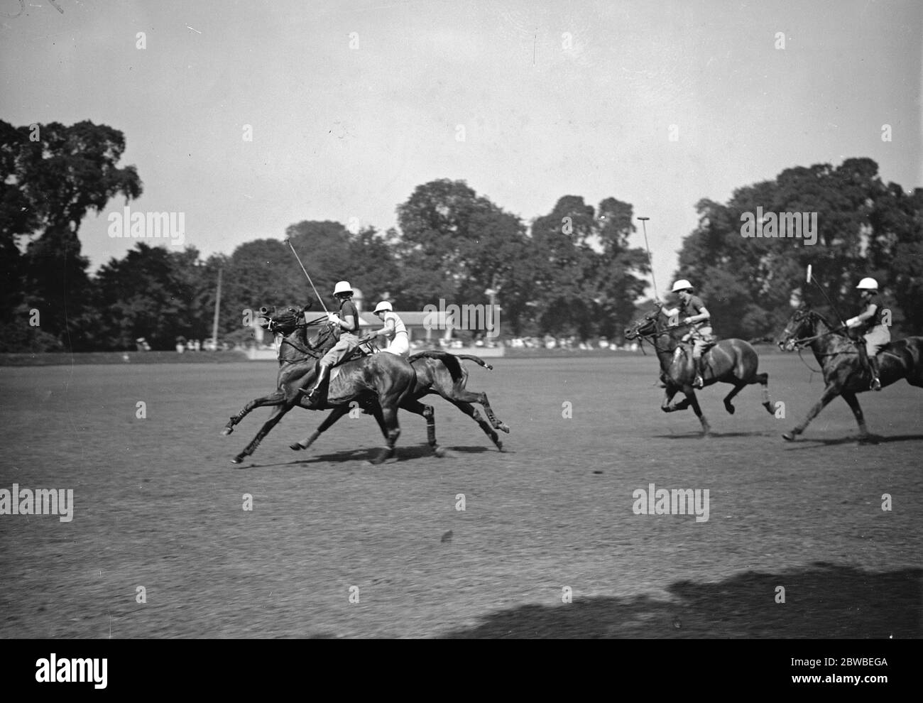 Ranelagh- Play in progress in in the ladies match ' Oddments ' versus ' Valkyrie ' 6 July 1934 Stock Photo
