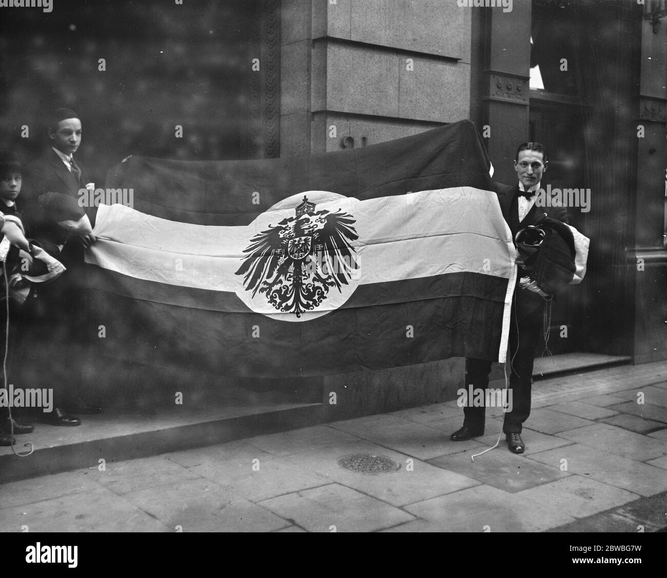 German flag sold at the Baltic exchange at the sale of the ' Prinz Albertert ' 17 January 1917 Stock Photo