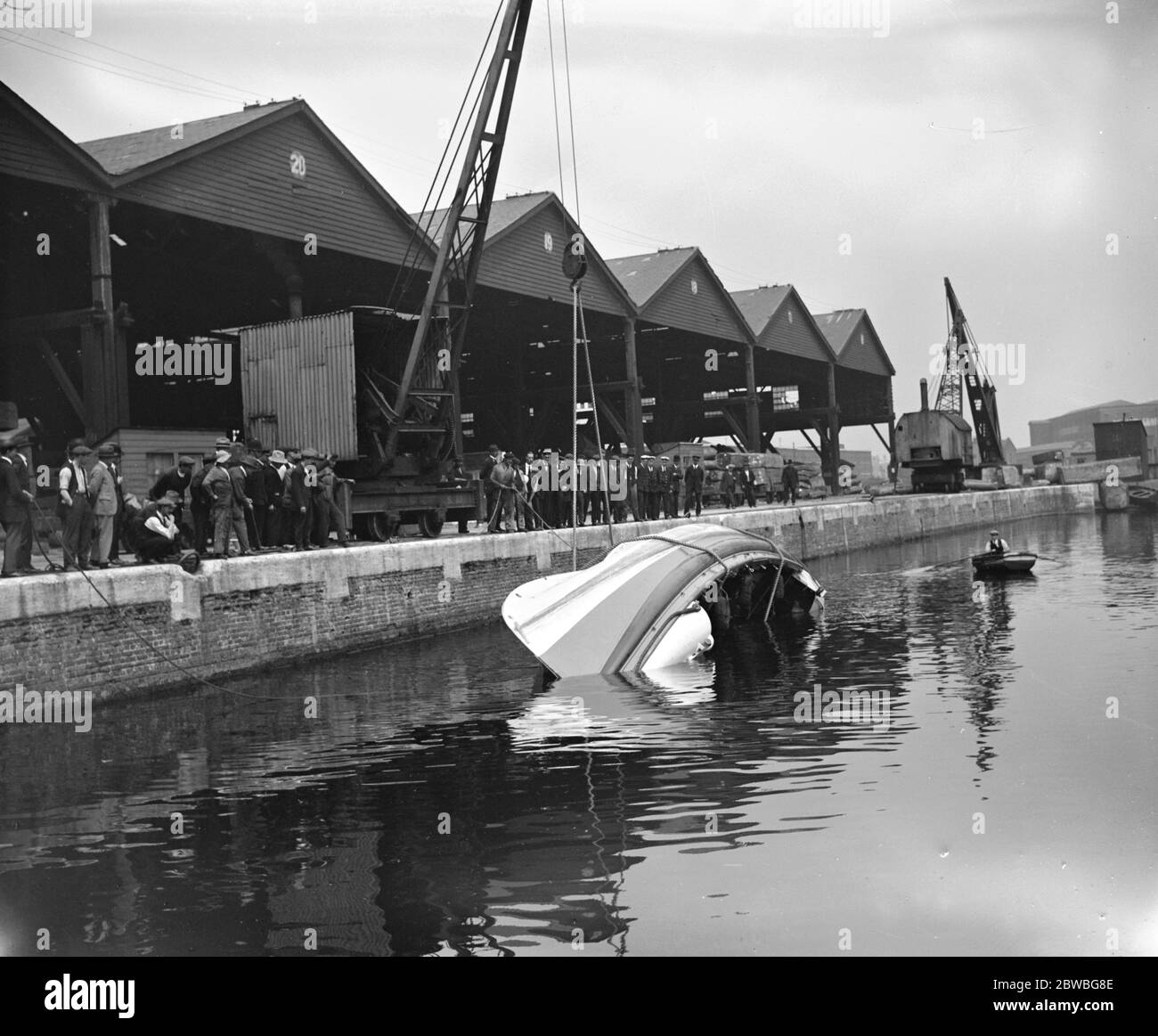 Demonstration of self righting lifeboat ( motor ) at West India Docks 12 June 1925 Stock Photo