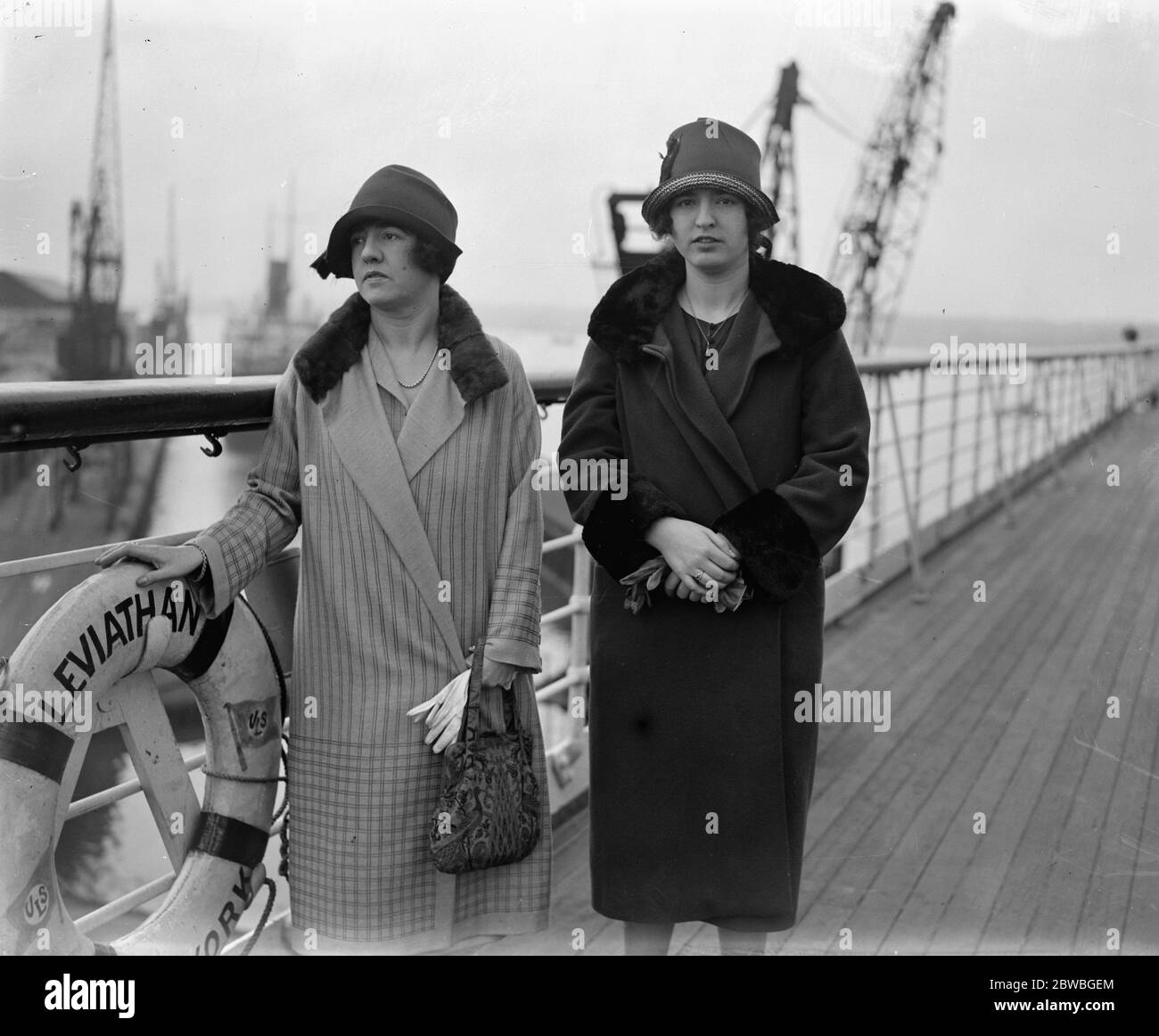 Arrivals on the Leviathan at Southampton Mrs John McCormack , wife of the singer and her daughter Gwen 7 May 1925 Stock Photo